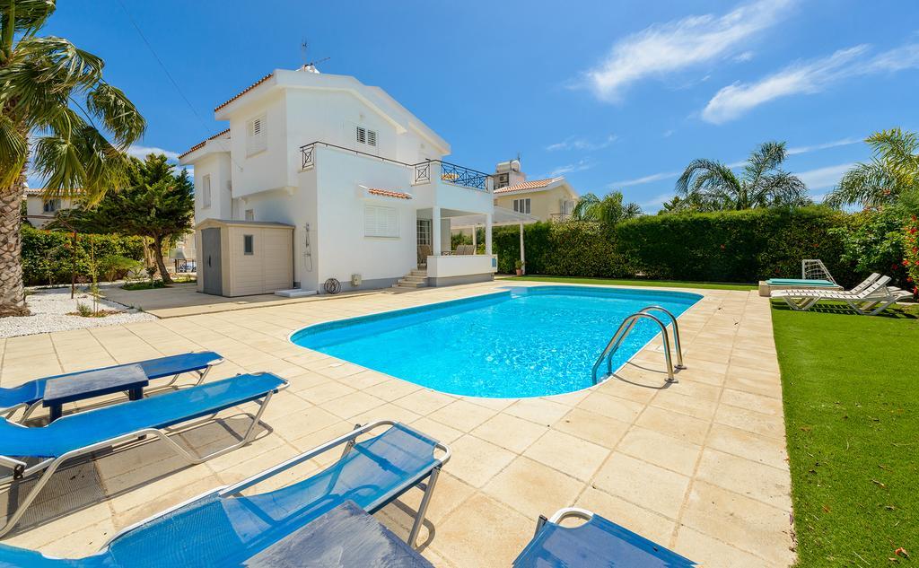 Merab Center Villas Aya Napa Oda fotoğraf
