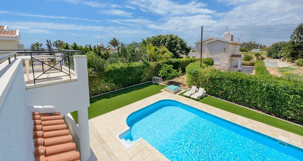 Merab Center Villas Aya Napa Dış mekan fotoğraf