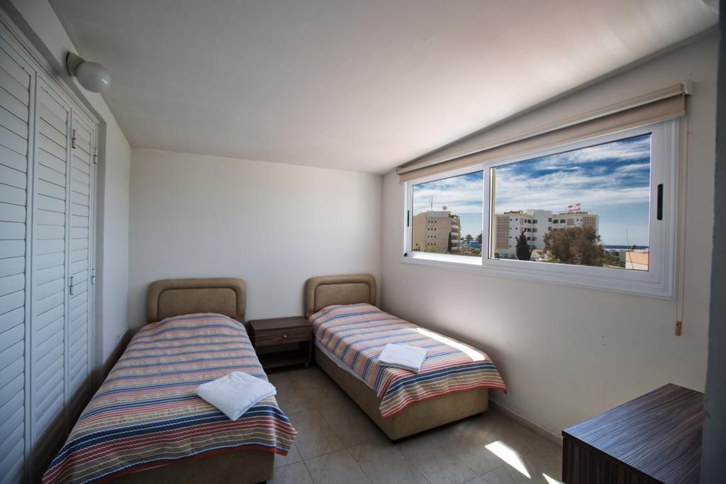 Merab Center Villas Aya Napa Dış mekan fotoğraf