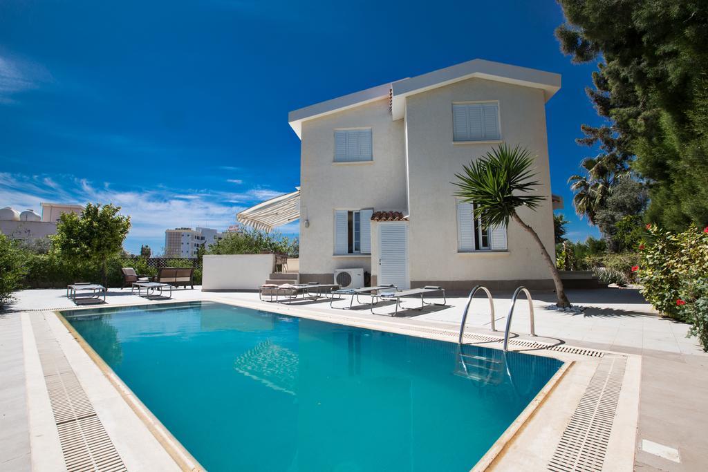 Merab Center Villas Aya Napa Dış mekan fotoğraf